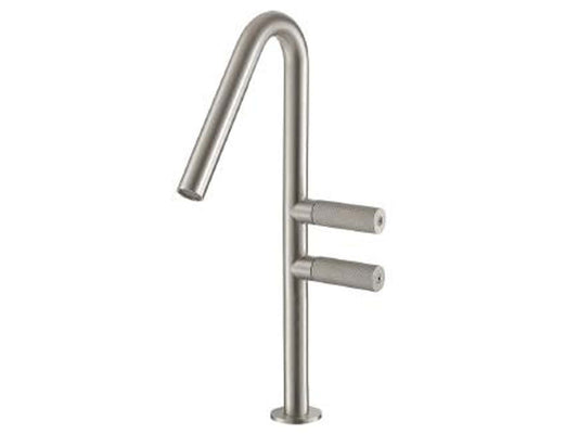 Rubinetterie Treemme 3M 22MM IT 3053 IS 2G ZZ Miscelatore Monoforo Appoggio Lavabo 210 mm 2 Leve Destra Stile Moderno Senza Piletta di Scarico Altezza 340 mm Materiale Acciaio Finitura Acciaio Spazzolato Opaco Inox