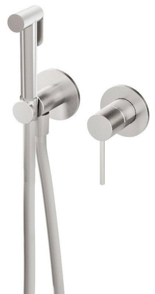 Rubinetterie Treemme 3M Cleaning - Flushing RWIT 13D4 IS 30 + RWIT 51A5 ZZ 01 Miscelatore Incasso Idroscopino Per WC Con Doccetta Tonda Flessibile in PVC 1 Metro 2 Fori 1 Leva Parte Interna e Esterna Incluse Acciaio Inox Spazzolato Opaco