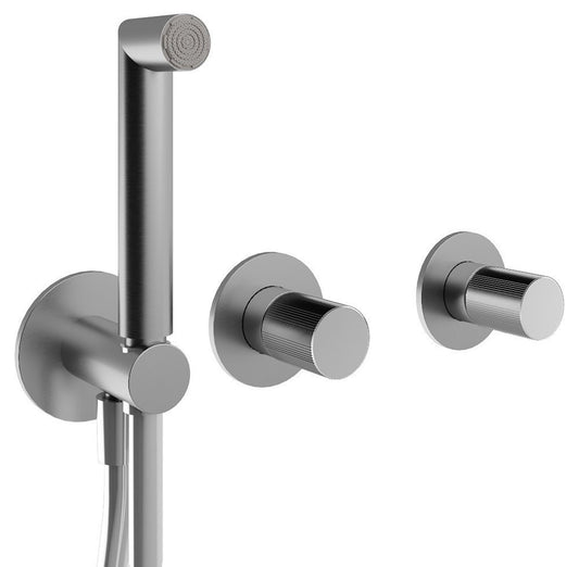 Rubinetterie Treemme 3M 28mm RWIT 3BD9 IS G1 + RWIT 51D9 ZZ 01 Miscelatore Vasca / Doccia Incasso Muro Meccanico 3 Fori 2 Leve Zigrinate Staffa Cartongesso Moderno Acciaio Inox Spazzolato Opaco Doccetta Metallo Flessibile PVC Parte Interna Esterna Incluse