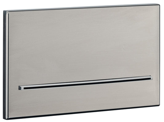 Rubinetterie Treemme 3M Showers Bocca a Muro ad Incasso 200x120 mm Getto di Erogazione Installazione a Parete Materiale Metallo Finitura Inox Spazzolato Opaco Stile Moderno Uscita Acqua a Cascata Portata 15 Litri Al Minuto