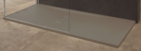 Piatto Doccia Novellini Custom Dimensione 140x70 Altezza Spessore 3,5 cm Colore Terra Installazione Appoggio Filo Pavimento Sagomabile Superficie Liscia Materiale Metacrilato Compreso Piletta Scarico e Copri Piletta