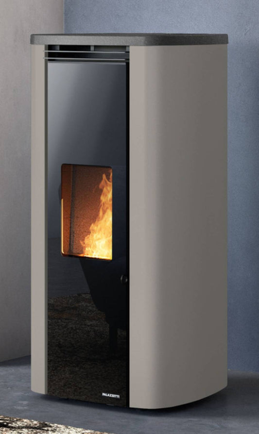 Palazzetti Theo TC 6 Stufa a Pellet Ermetica ad Aria Calda Ventilata Canalizzabile Potenza 6 Kw Rivestimento Acciaio Colore Tortora Forma Circolare Uscita Fumi Posteriore Doppio Vetro Combustione Totale Pulizia Automatica Braciere Cassetto 52x54 H110 cm
