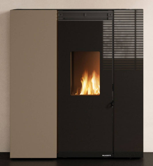 Palazzetti Tiffany TC Aria 13 Stufa a Pellet Salvaspazio Ermetica Ventilata Regolabile Canalizzabile Potenza 12,7 Kw Rivestimento Acciaio Caffellatte Forma Slim Uscita Fumi Posteriore Pannello Digitale Combustione Totale Cassetto Braciere 101x34 H117 cm