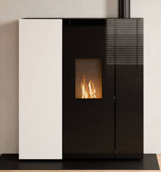 Palazzetti Tiffany TC Aria 13 US Stufa Pellet Salvaspazio Ermetica Ventilata Regolabile Canalizzabile Potenza 12,7 Kw Rivestimento Acciaio Colore Bianco Forma Slim Uscita Fumi Superiore Pannello Digitale Combustione Totale Cassetto Braciere 101x34 H117 cm