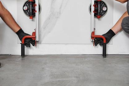 Raimondi EASY-MOVE MkIV 150 CON VENTOSE RV175 432EM04V150 Coppia Dispositivo a Lunghezza Fissa Per Movimentazione di Lastre Massimo 150 cm 4 Ventose Basculanti Vacuum Pompa Vuotometro Profili Alluminio 4 Maniglie Scorrevoli Gommino Antiscivolo Impugnatura