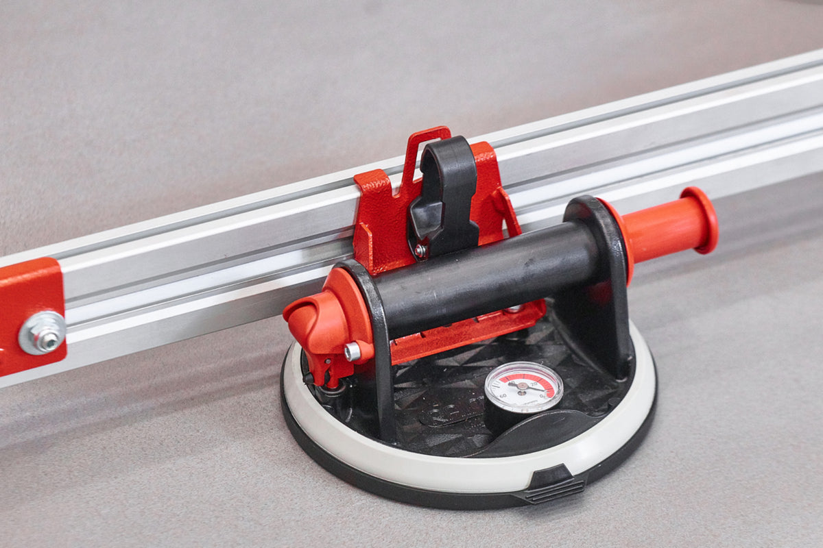 Raimondi EASY-MOVE MkIV CON VENTOSE RV175 432EM04CA Dispositivo Telescopico Per Movimentazione di Lastre Lunghezza Massima 320 cm 6 Ventose Vacuum a Pompa Gomma Antimacchia Vuotometro 4 Maniglie Scorrevoli Gommino Antiscivolo Impugnatura Protezioni Patta