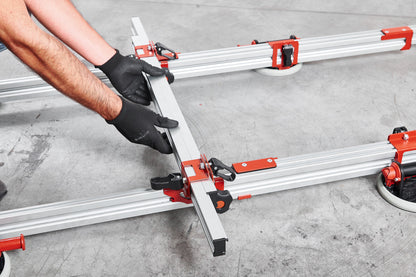 Raimondi EASY-MOVE MkIV CON VENTOSE RV175 432EM04TA Dispositivo Telescopico Per Movimentazione di Lastre Lunghezza Massima 320 cm 8 Ventose Vacuum a Pompa Gomma Antimacchia Vuotometro 2 Traverse 4 Maniglie Scorrevoli Gommino Antiscivolo Impugnatura