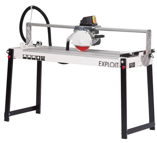 Raimondi Exploit 120 393N 120EU Segatrice Motore Scorrevole Inclinabile Taglio 120 cm Jolly Mattonelle Spessore 60 mm Disco Ø 200 Troncatrice Raffreddamento Pompa Barra Scorrimento Piani Lavoro Telaio Squadra Ricalibrabile Gambe Ripiegabili 155x70 H50 cm