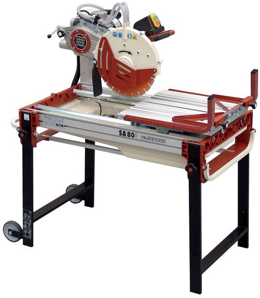 Raimondi SA80 218A Segatrice Con Carrello Scorrevole Taglio 80 cm Jolly Mattonelle Spessore 170 mm Disco Ø 360 mm Struttura Alluminio Motore Inclinabile Raffreddamento Pompa Rinvio Cinghia Vasca Polipropilene Gambe Telescopiche Ruote 110x75 H80 cm