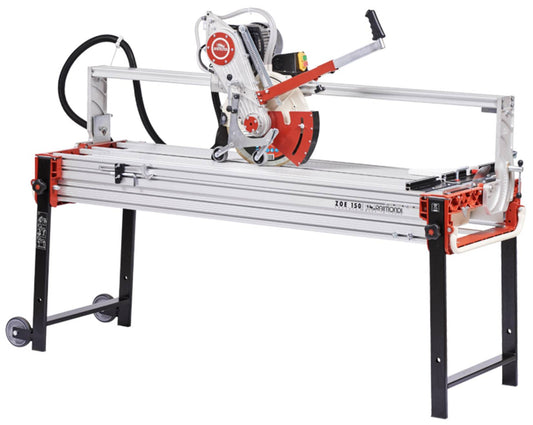 Raimondi Zoe 150 Advanced 420150A AP Segatrice Motore Scorrevole Inclinabile Taglio 155cm Jolly Mattonelle Spessore 235mm Disco Ø300mm Rinvio Cinghia Struttura Alluminio Vasca Polipropilene Raffreddamento Pompa Squadra Gambe Ruote Copridisco 200x70 H95 cm