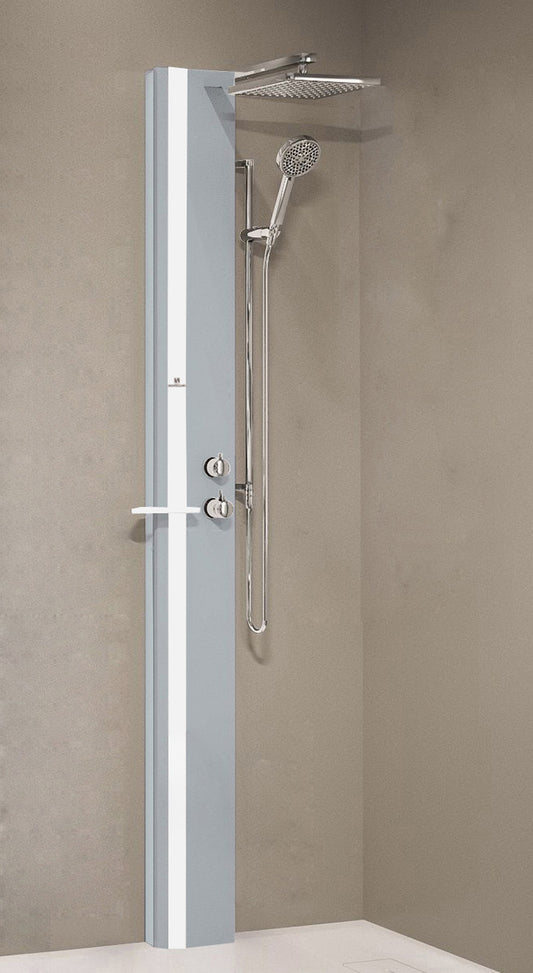 Colonna Doccia Novellini Line 1 Standard Senza Sedile Attrezzata Miscelatore Termostatico Colore Silver Fascia Mensola Bianco Opaco Soffione Pioggia 200x200 mm Ripiano Porta Oggetti Doccetta Mano Flessibile Installabile Angolo Parete Misura 22x57,5xH215cm