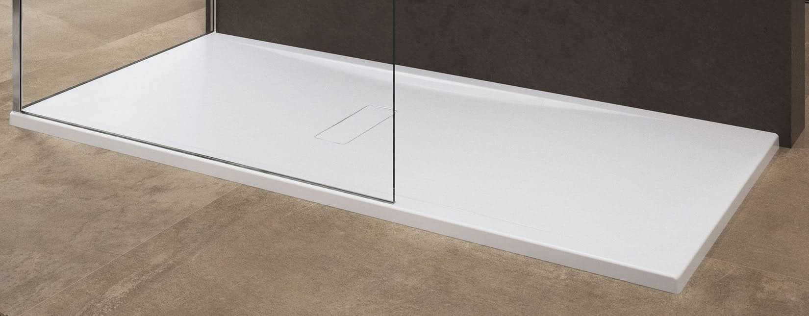 Novellini Custom Piatto Doccia Dimensione 160x70 Altezza Spessore 3,5 cm Colore Bianco Con Trattamento Antiscivolo Installazione Appoggio Filo Pavimento Sagomabile Superficie Liscia Materiale Metacrilato Compreso Piletta Scarico e Copri Piletta