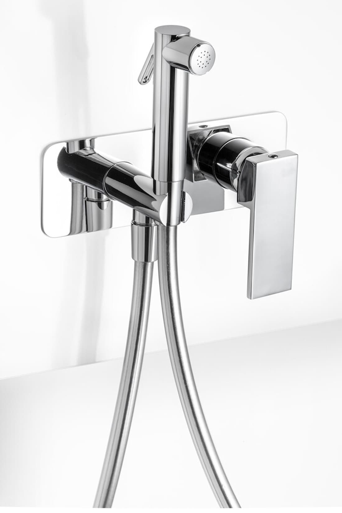 IB Rubinetti RUBACUORI Set Di Parti Esterne e Corpo ad Incasso A Muro Con Piastra Per Idroscopino Igienico Con Miscelatore Per WC Materiale Ottone Finitura Cromata