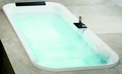 Novellini Divina F Vasca Bagno Standard Incasso Colore Finitura Bianco Lucida Rettangolare Misura 180x80 H63 cm Bordo Altezza 3,5 Arredo Centrostanza Rubinetteria Fontana Doccetta Tubo Tradizionale Incassata Guscio Acrilico Poggiatesta Colonna Click-Clack