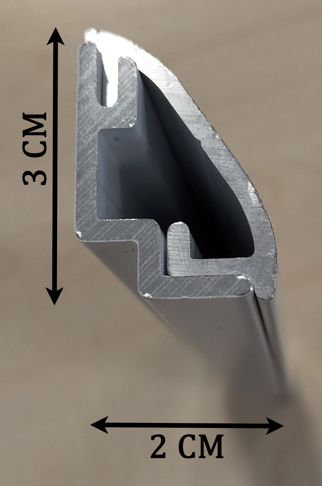 Novellini Profilo di finitura rigido in alluminio bianco per vasche da Bagno 3 lati 85x185x85 cm Altezza 3 cm Profondità 2 cm con 2 Angolari e 2 Tappi di chiusura finali