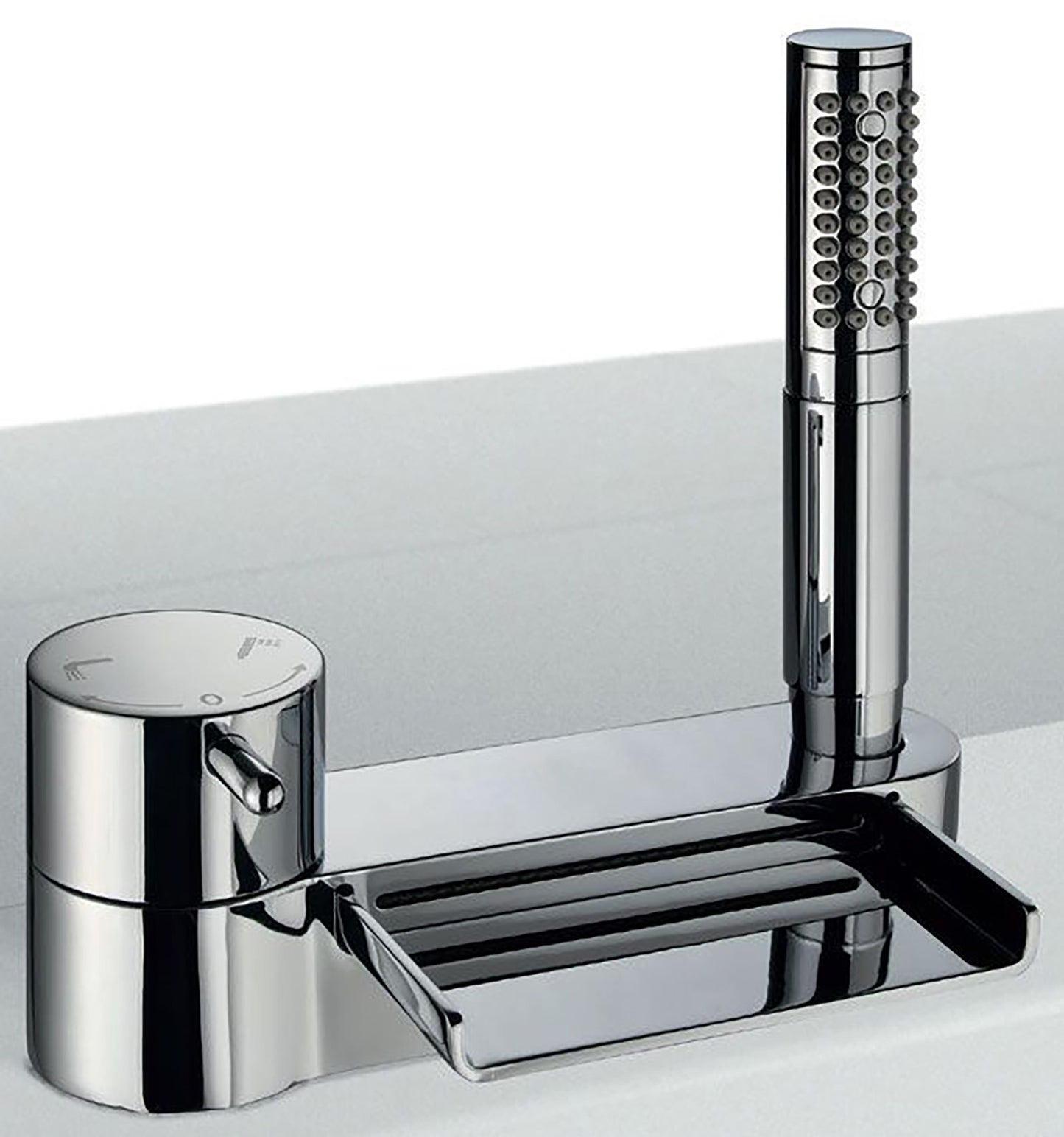 Novellini Rubinetteria Bordo Vasca per Sense 5 6 7-Z1 Z2 Miscelatore Progressivo 2 Funzioni Rubinetto Piano Bocca Cascata Doccetta Estraibile Ottone Cromato