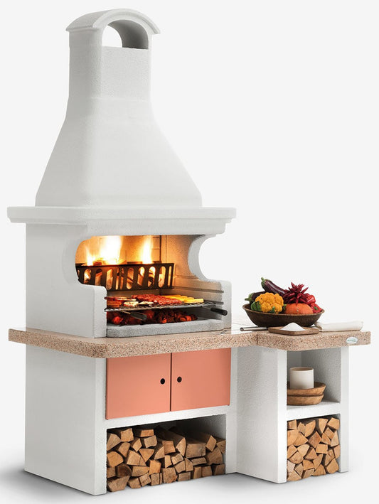 Palazzetti in Giardino Gallipoli 4 Barbecue Legna Carbonelle Focolare Rinforzato Cemento Refrattario Top Marmotech Rosso Area Grill Cassetto Cenere Braciere Portalegna Griglia Cottura Sottocappa Metallica Piano Lavoro Incluso Kit Montaggio 158x119 H253 cm