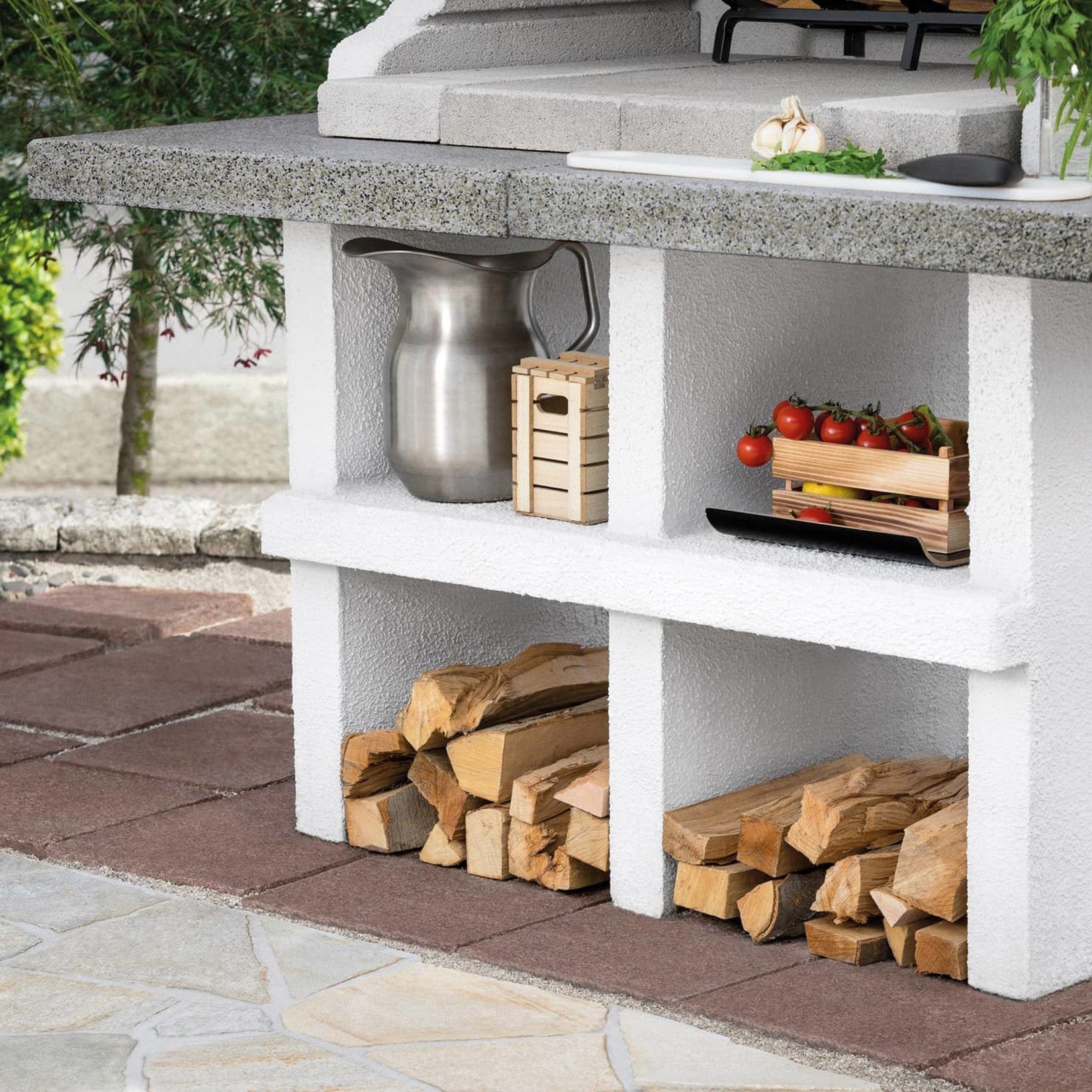 Palazzetti in Giardino Pianosa Barbecue Carbonelle Legna Struttura Cemento Refrattario Top Marmotech Grigio Da Verniciare Area Grill Piano Fuoco Braciere Portalegna Sottocappa Metallica Griglia Cottura Incluso Kit Verniciatura e Montaggio 140x90 H242 cm