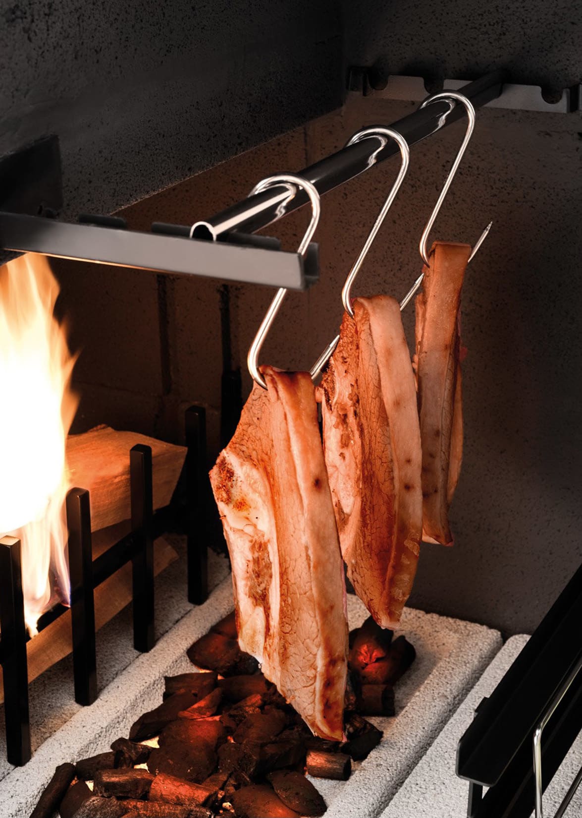 Palazzetti in Giardino Trinidad 2 Barbecue Carbonelle Legna Cemento Da Verniciare Focolare Braciere Laterale Portalegna Area Grill Paravento Sottocappa Griglia Cottura Top Piano Marmotech Tettoia Cemipiù Incluso Kit Verniciatura e Montaggio 204x95 H230 cm