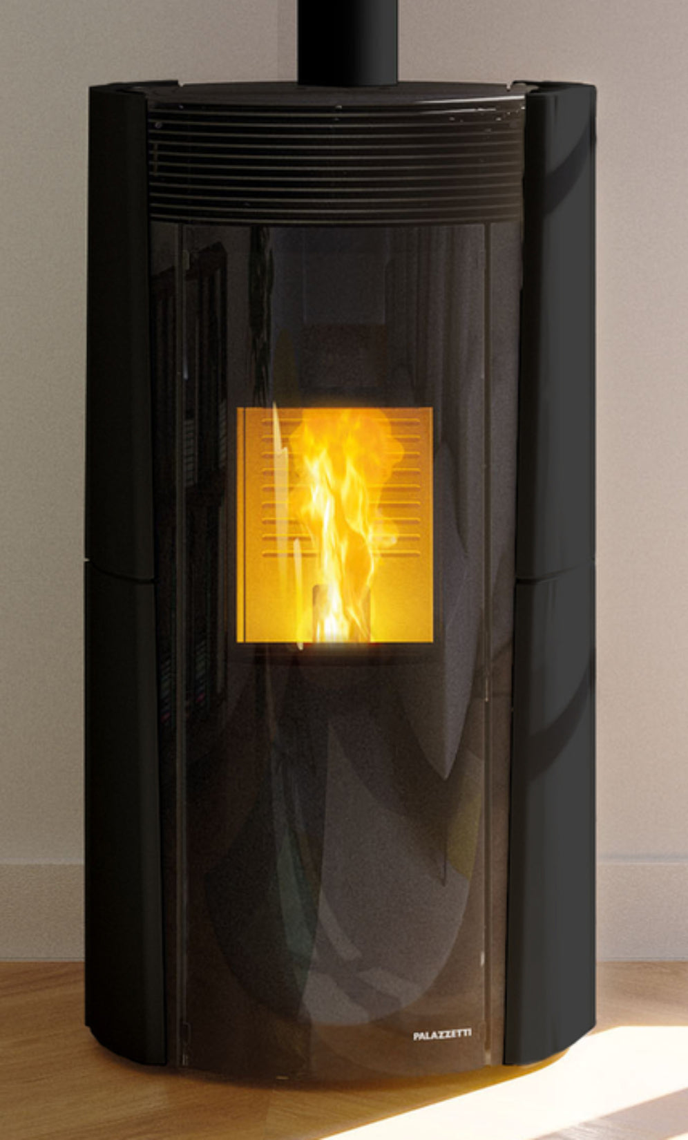 Palazzetti Lilibet TC 9 US Stufa Pellet Ermetica Aria Calda Ventilata Frontale Regolabile Potenza 9,3 Kw Rivestimento Ceramica Colore Nero Uscita Fumi Coassiale Superiore Combustione Totale Pulizia Automatica Braciere Cassetto Cenere L65xP66xH122 cm