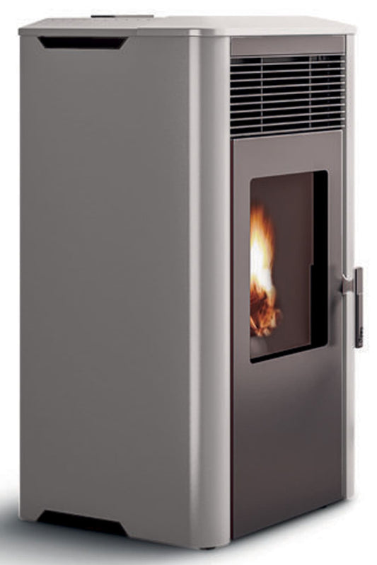 Royal Palazzetti Ilena E Air 60 Rivestimento Acciaio Top Ceramica Colore Bianco Potenza 6,2 Kw Stufa Pellet Aria Ventilata Ermetica Uscita Fumi Posteriore Canalizzazione Aria Comburente Comandi Sfioro Programma Digitale Braciere Ghisa Cassetto Estraibile