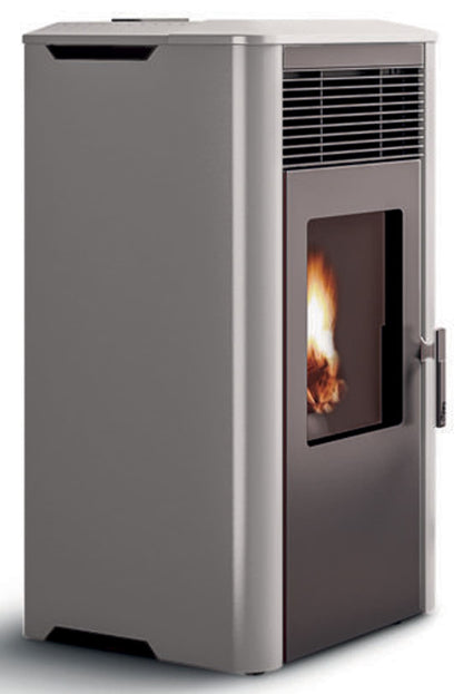 Royal Palazzetti Ilena E Air 80 Rivestimento Acciaio Top Ceramica Colore Bianco Potenza 8,6 Kw Stufa Pellet Aria Ventilata Ermetica Uscita Fumi Posteriore Canalizzazione Aria Comburente Comandi Sfioro Programma Digitale Braciere Ghisa Cassetto Estraibile