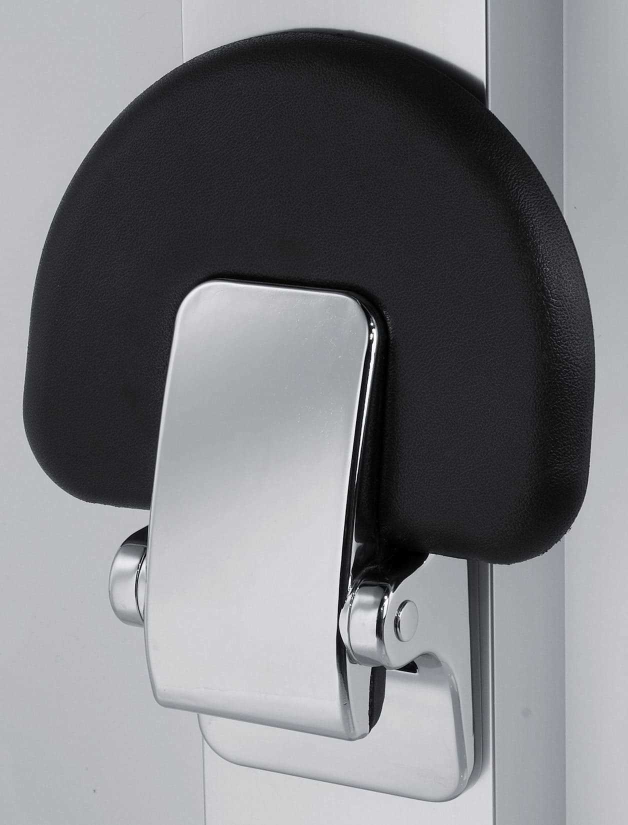 Novellini Sedile Reclinabile Tondo in Eva Portata Massima 100kg Parete Nero RAL 7021 Solida Struttura Metallo Cromato Acciaio Inossidabile Meccanismo Rotazione Seduta Ergonomica Confortevole Superfice Antiscivolo 33x27 cm